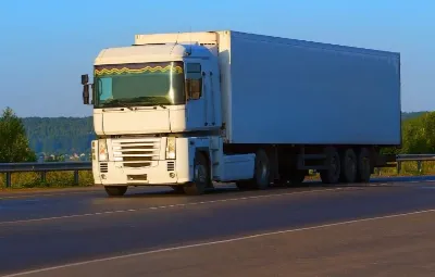 Adana ile Yüksekova Arası Öğrenci Eşyası Taşıma